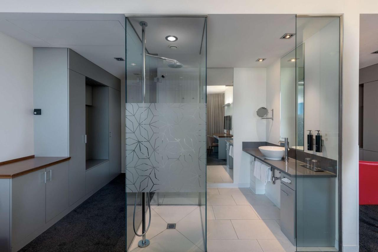 Doubletree By Hilton Frankfurt Niederrad Hotel 4*